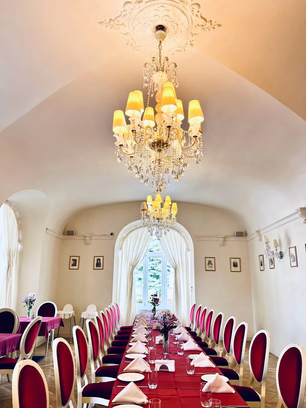 Sala Kryształowa — sala konferencyjna 90 m²